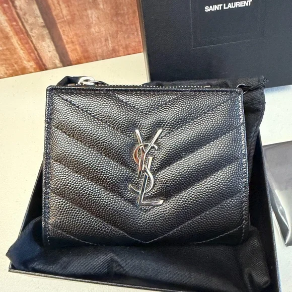 Saint Laurent Black wallet - Picture 3 of 16